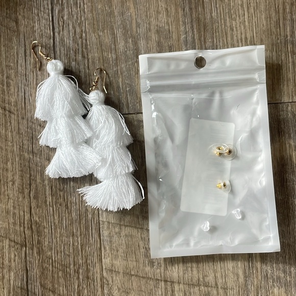 •| fringe earring bundle - Picture 2 of 7